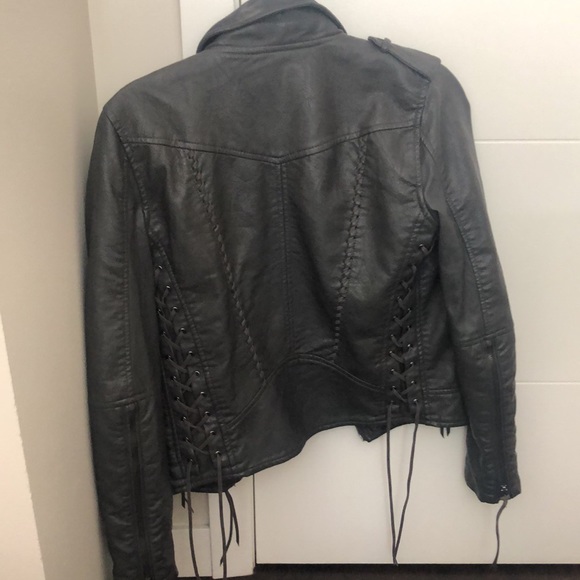 Blank NYC Grey faux leather jacket - Picture 3 of 4